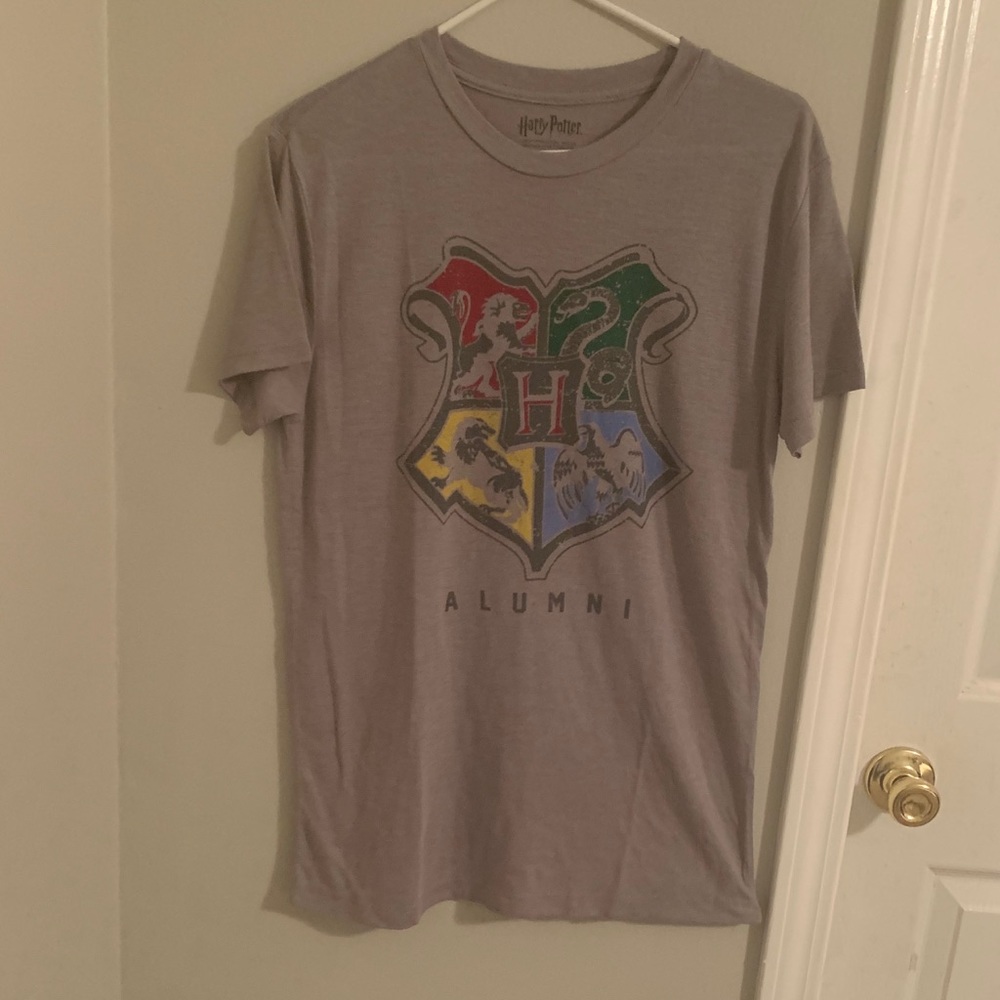 harry potter hogwarts alumni t-shirt